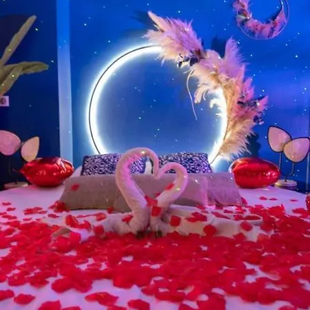 Loft Type Loveroom Avec Balneo Appartamento